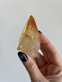 Load image into Gallery viewer, Elmwood Calcite gem quality
