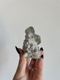 Load image into Gallery viewer, Candle Quartz with Fluorite
