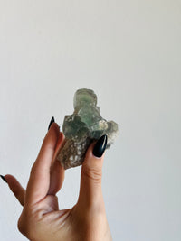 Load image into Gallery viewer, Candle Quartz with Fluorite
