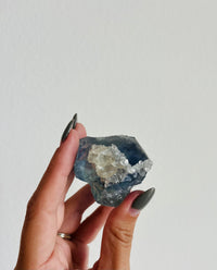 Load image into Gallery viewer, Fujian fluorite with calcite
