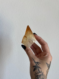 Load image into Gallery viewer, Elmwood Calcite gem quality
