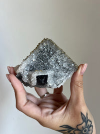Load image into Gallery viewer, Fluorite with quartz
