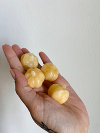 Load image into Gallery viewer, Orange Calcite Mini Pumpkins
