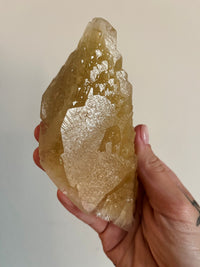 Load image into Gallery viewer, Calcite Point from Sweetwater Mine
