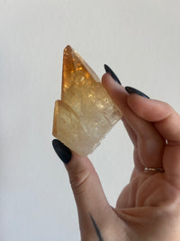 Load image into Gallery viewer, Elmwood Calcite gem quality
