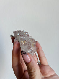 Load image into Gallery viewer, Jinlong Quartz with Hematite
