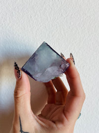 Load image into Gallery viewer, Single Cube Yaogangxian Fluorite
