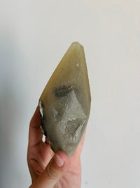 Load image into Gallery viewer, Sweetwater Calcite Point
