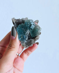 Load image into Gallery viewer, Fujian fluorite on quartz specimen
