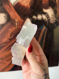 Load image into Gallery viewer, Purple edge Fluorite - Guizhou
