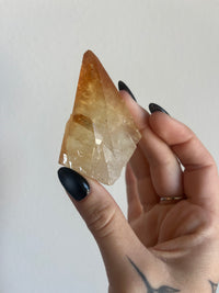 Load image into Gallery viewer, Elmwood Calcite gem quality
