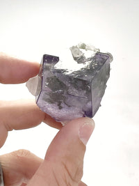 Load image into Gallery viewer, Yaogangxian Fluorite twin with Quartz
